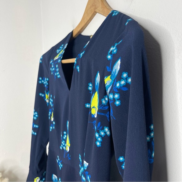 Draper James Blue Magnolia Mockingbird Bell Sleeve
Ruffle A-Line Dress Size 4 - Picture 9 of 16